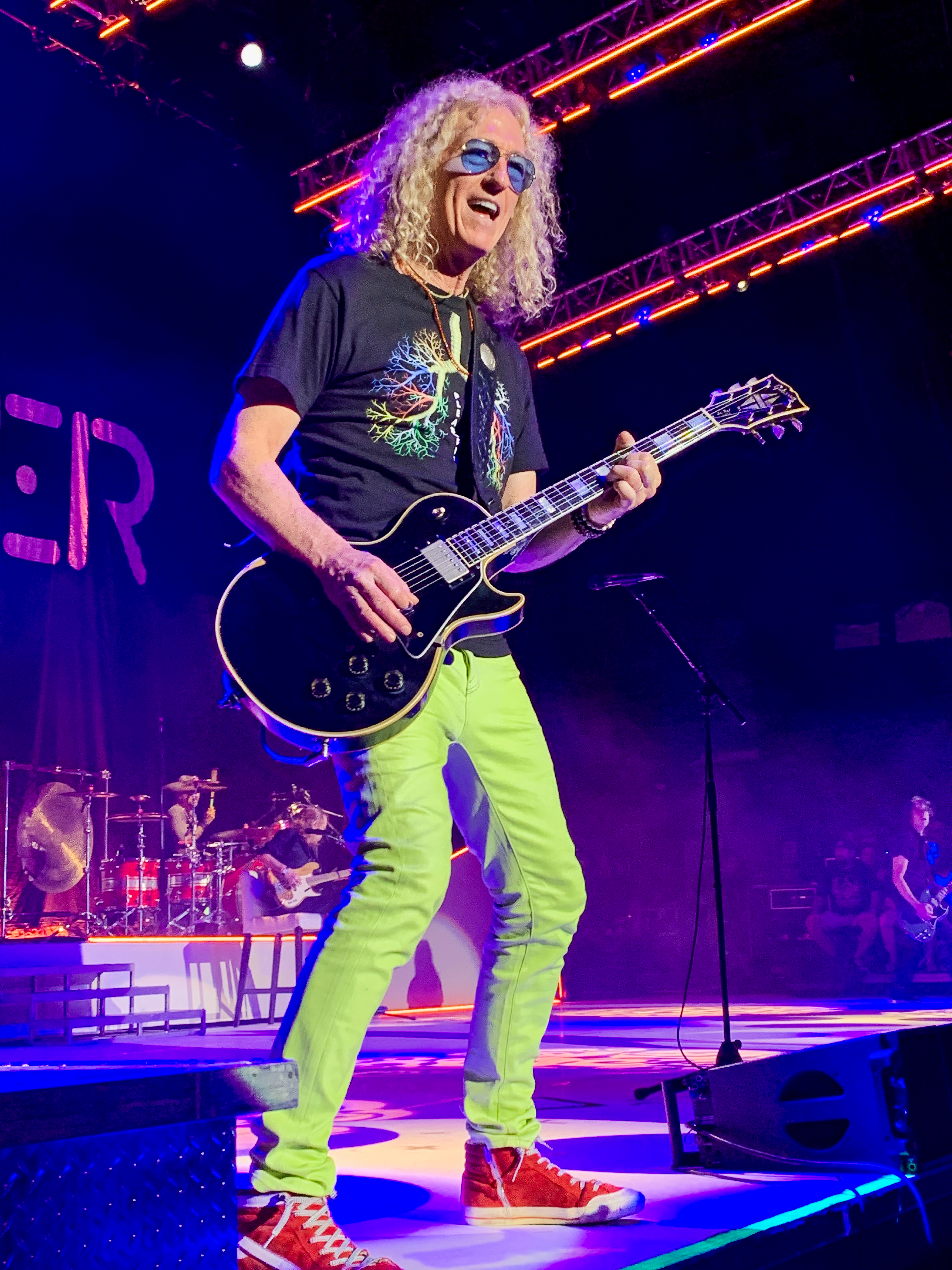 Foreigner concert shot