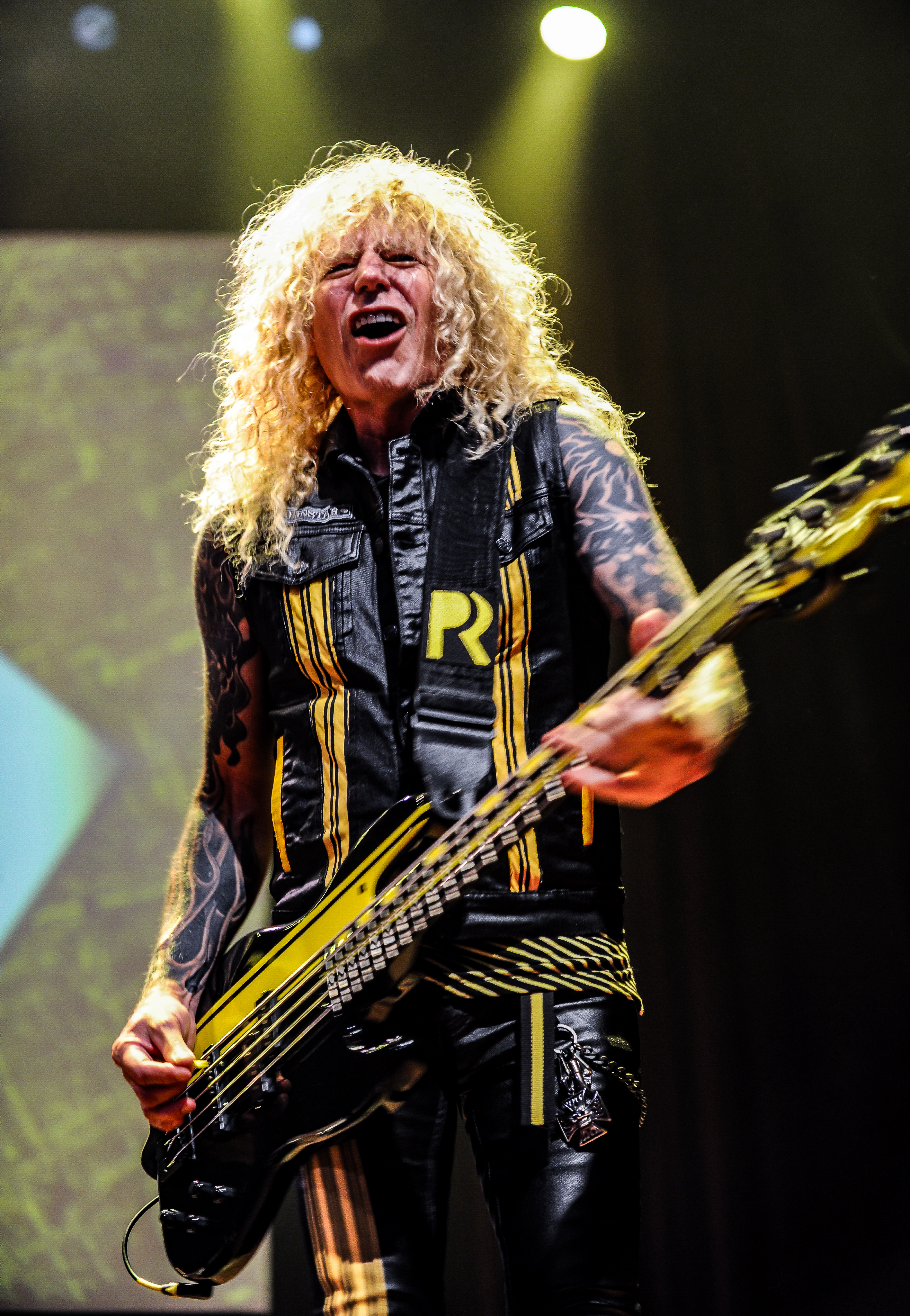 Stryper in concert